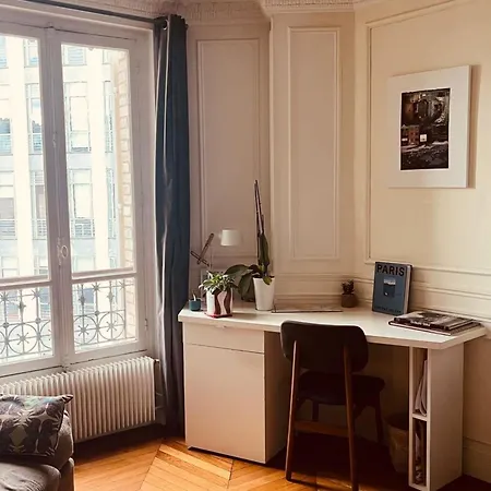 Balcony Near Montparnasse