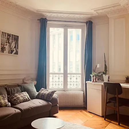 Balcony Near Montparnasse *